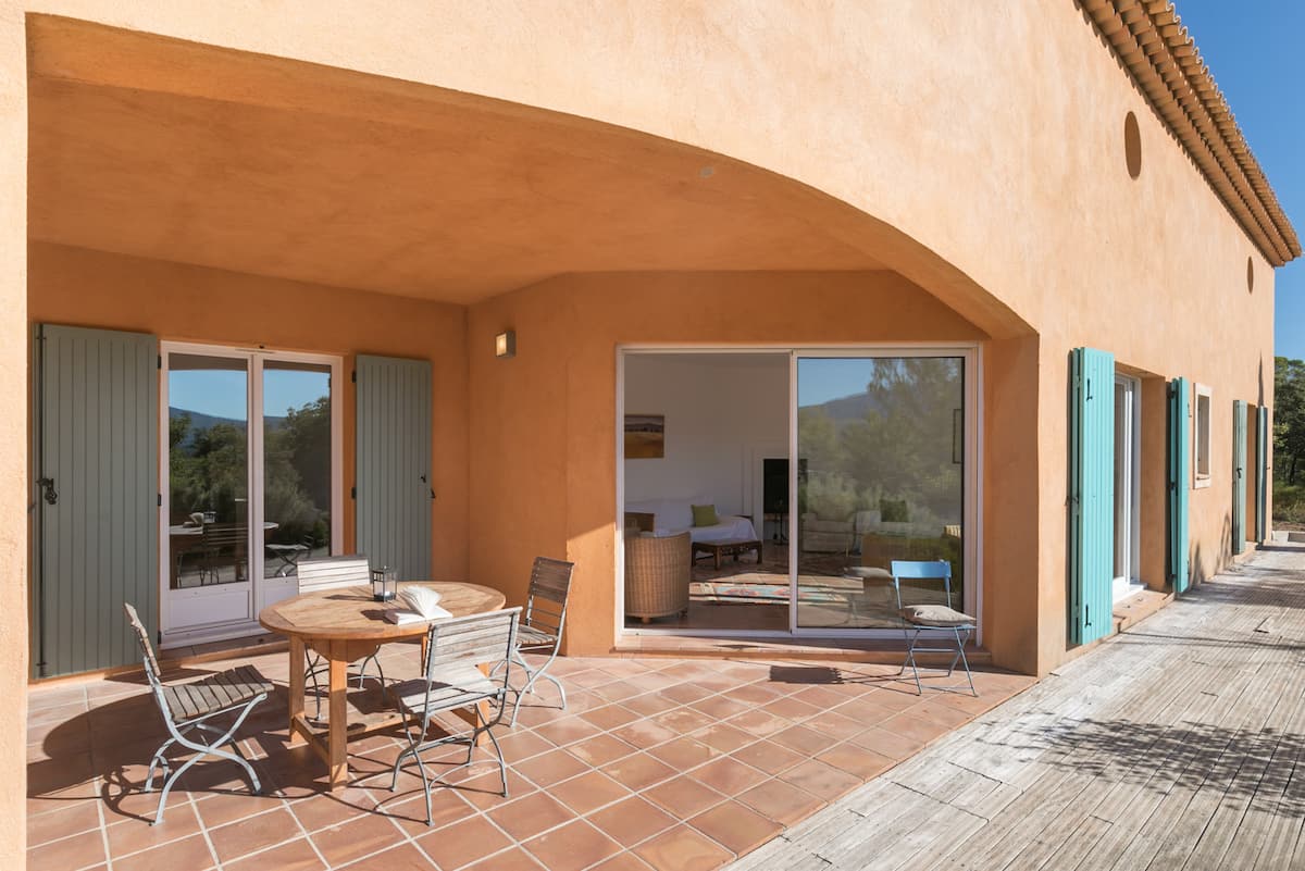 Façade de la Villa Triennes